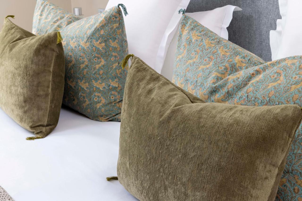 Hotel Le Petit Beaumarchais &