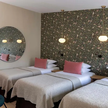 Le Petit Beaumarchais & Hotel 4*