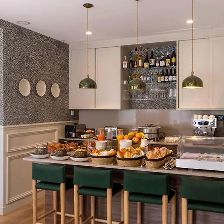 Hotel Le Petit Beaumarchais & 4*