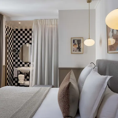 Le Petit Beaumarchais & Parigi