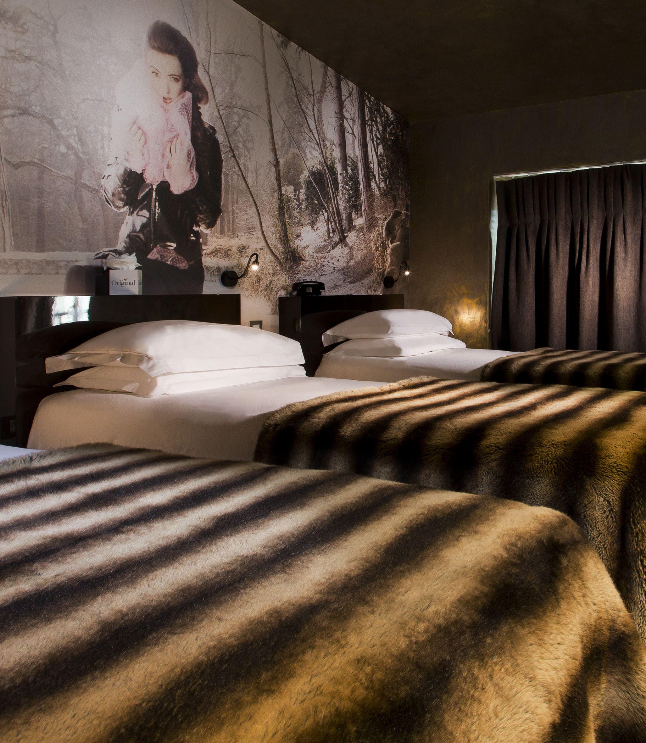 Le Petit Beaumarchais & Hotel Parigi